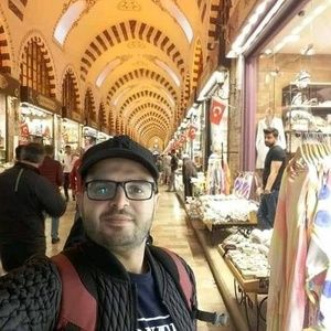 Meet your Posher, Abdelheq